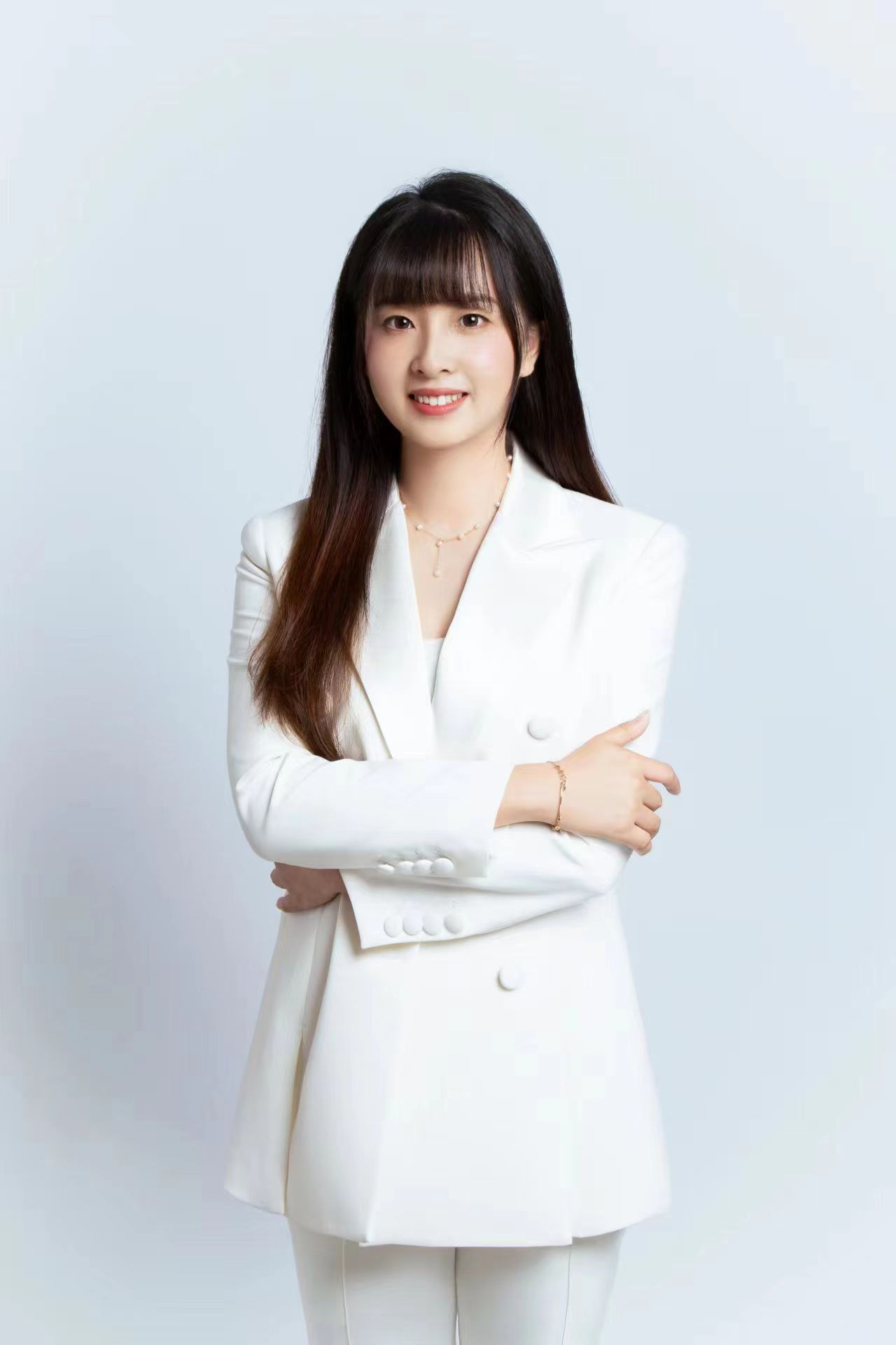 何謙.jpg